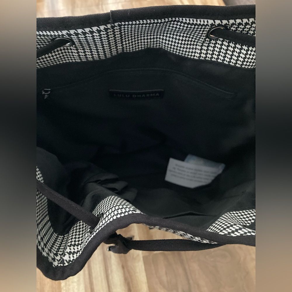 Houndstooth Backpack - Picture 4 of 6
